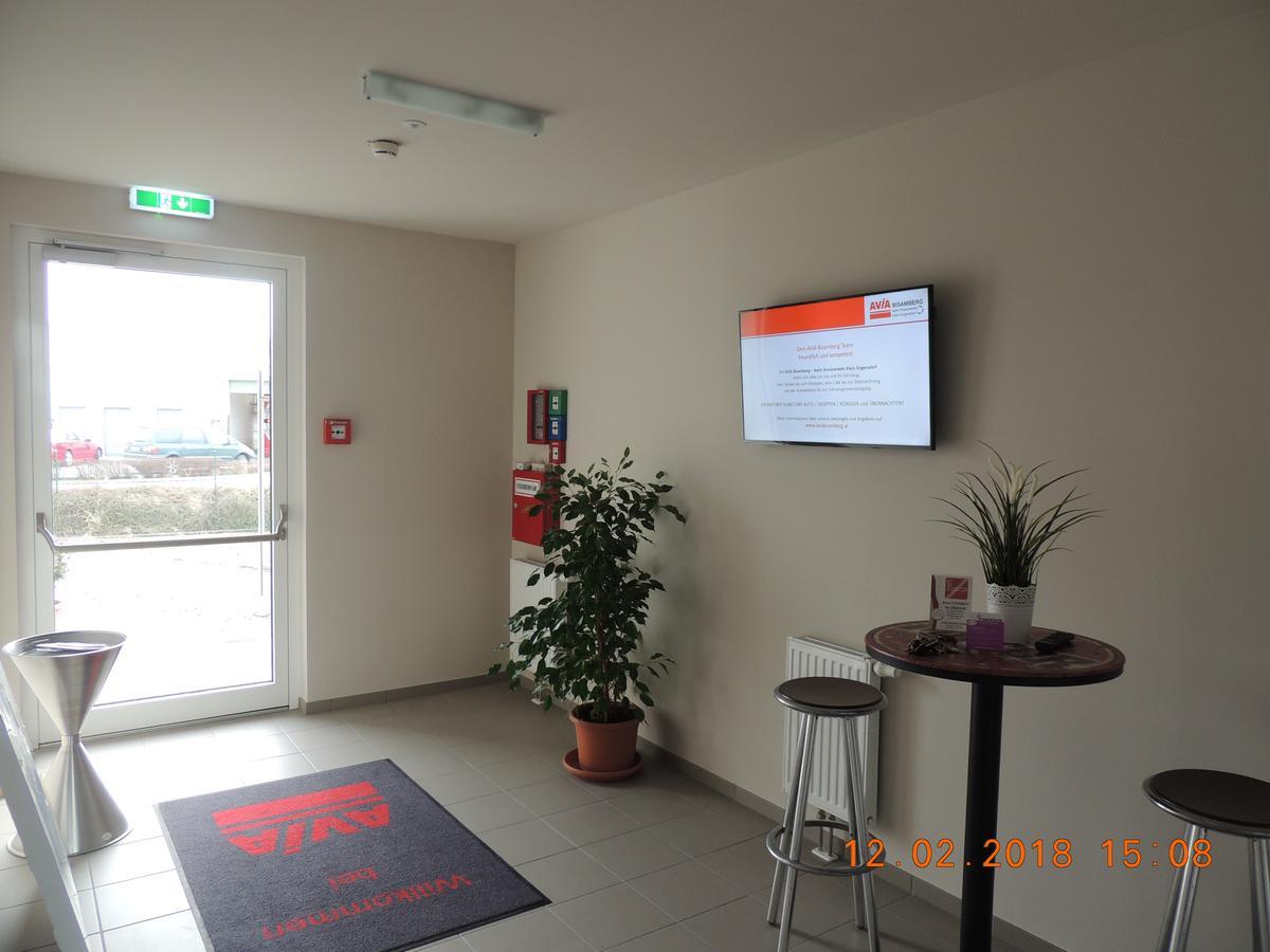 Avia Motel Bisamberg 科尔新堡 外观 照片