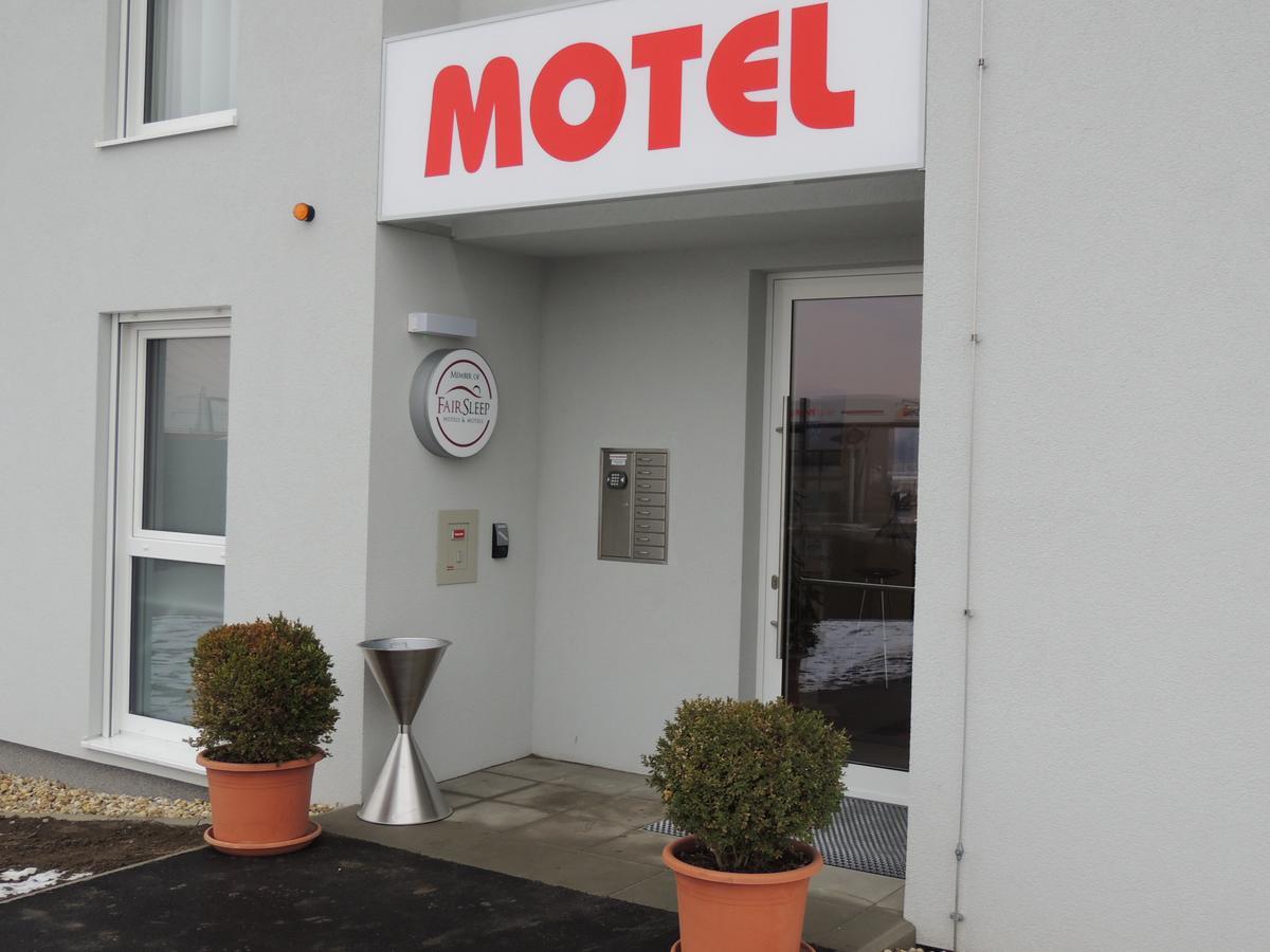 Avia Motel Bisamberg 科尔新堡 外观 照片